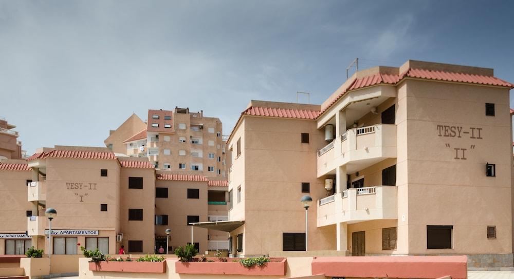 Apartamentos Tesy Ла-Манга-дель-Мар-Менор Экстерьер фото