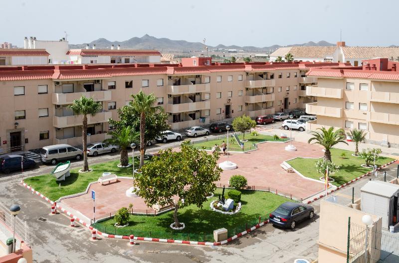 Apartamentos Tesy Ла-Манга-дель-Мар-Менор Экстерьер фото